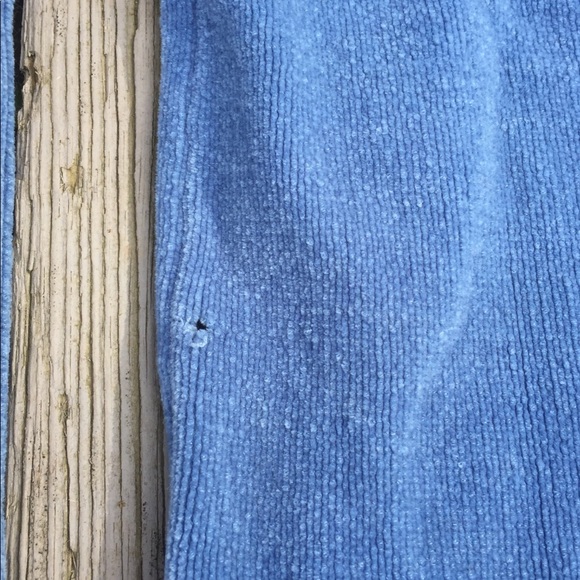 Soft Blue Pullover - Picture 3 of 3